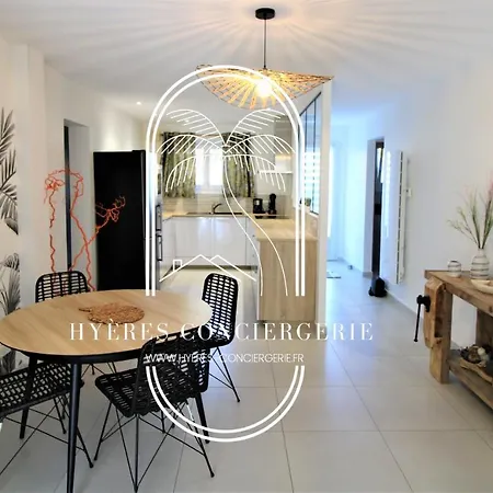 Apartment Les Salins - Rez De Jardin-plage Clim Wifi Parking By Hc Hyeres